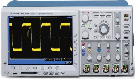 DPO4054B Осциллограф с цифровым люминофором (4 канала; 500 МГц)